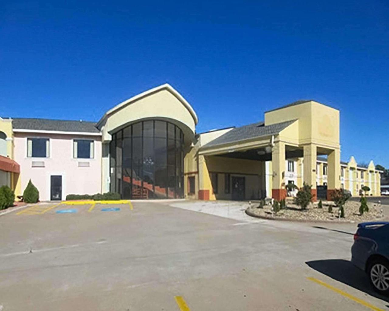 Rose City Inn & Suites Tyler Extérieur photo