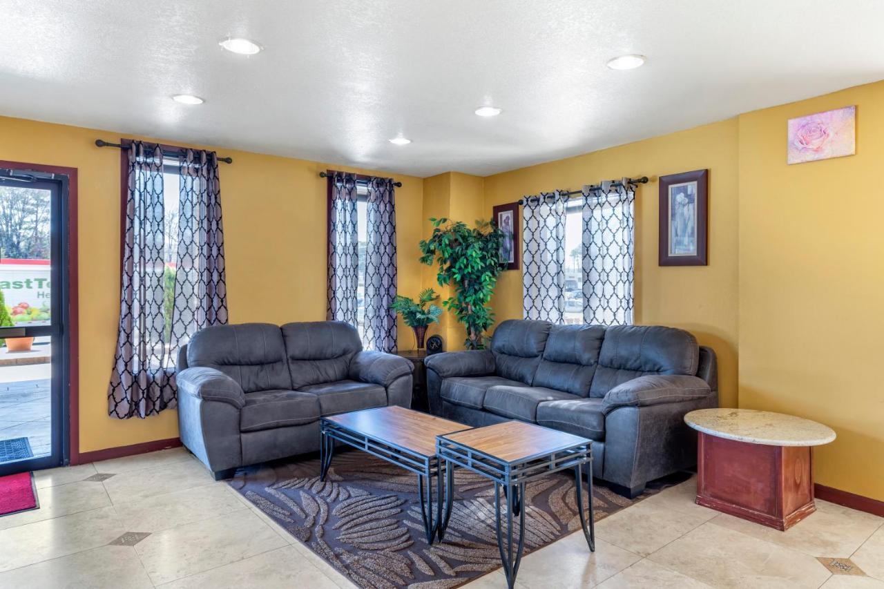 Rose City Inn & Suites Tyler Extérieur photo